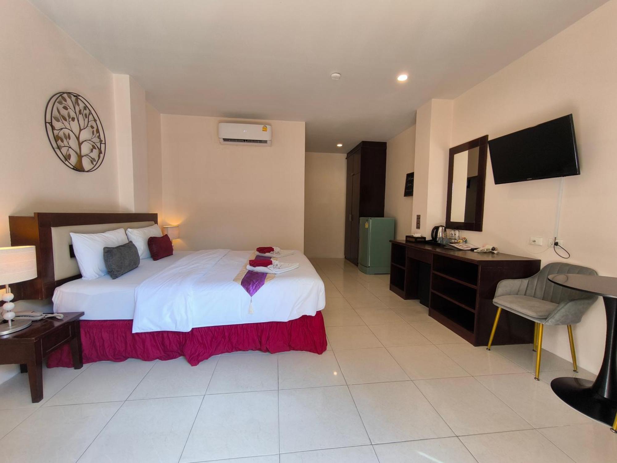 Seven Seas Hotel Patong Εξωτερικό φωτογραφία